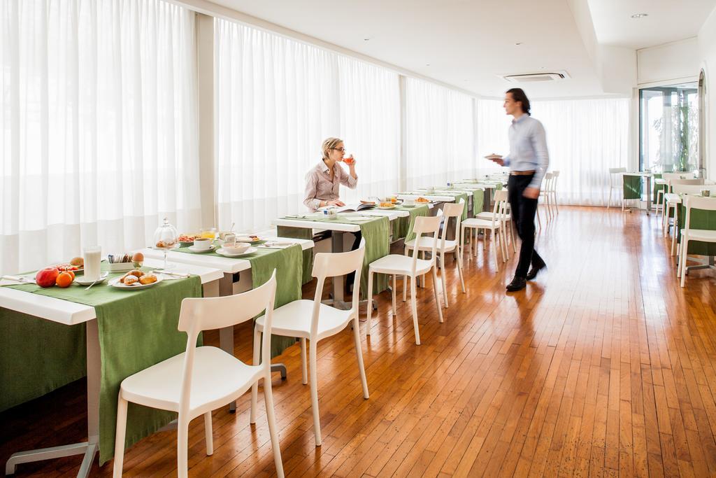 Hotel Riviera 라팔로 외부 사진