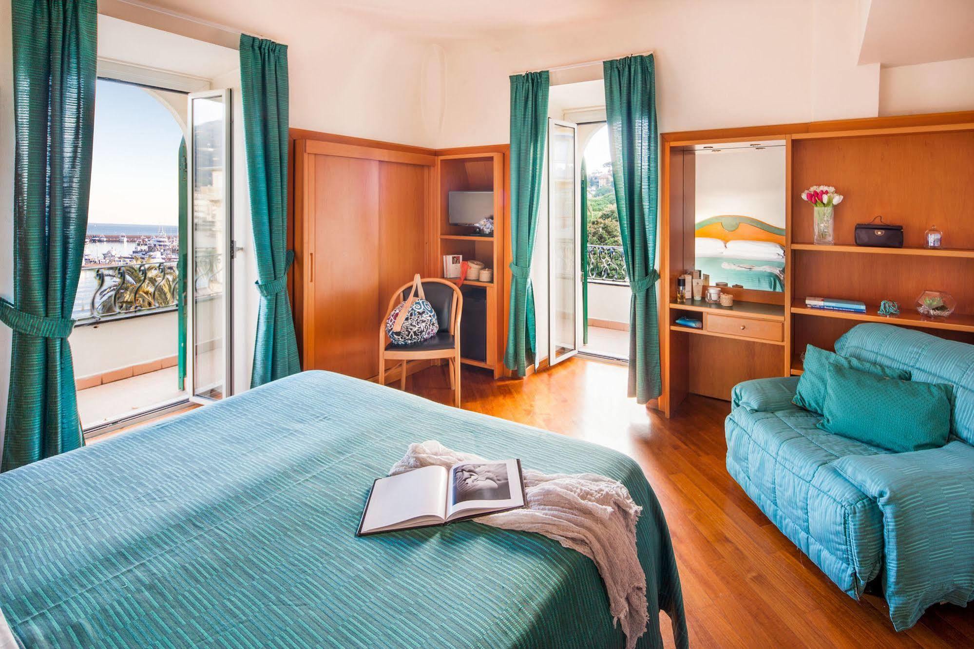 Hotel Riviera 라팔로 외부 사진