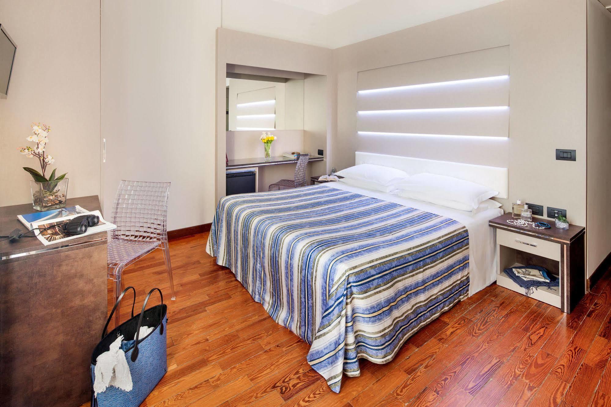 Hotel Riviera 라팔로 외부 사진
